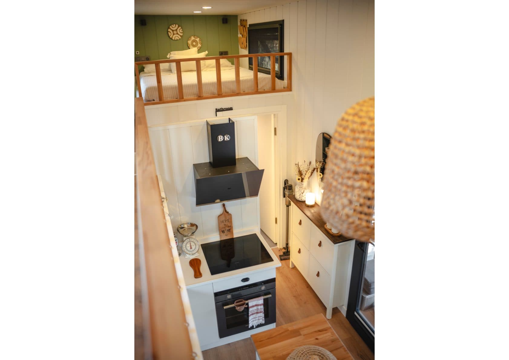 Juno 10m (8m available) 22